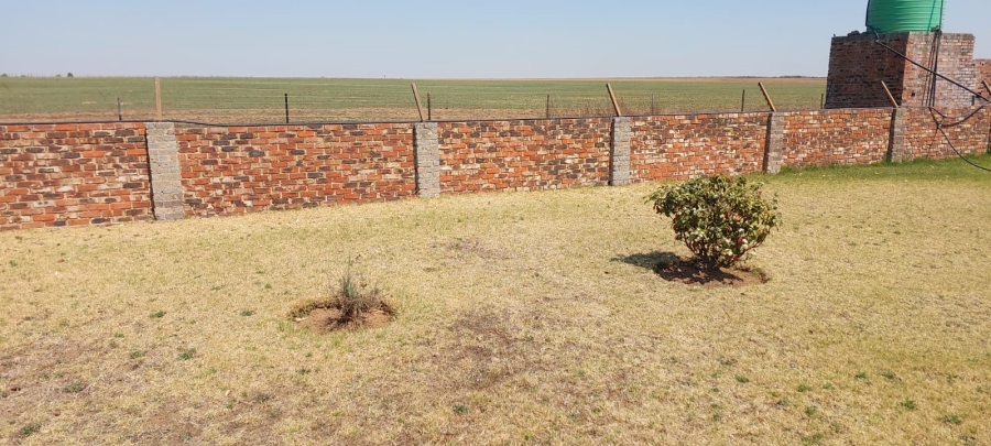 4 Bedroom Property for Sale in Vaal Power A H Free State